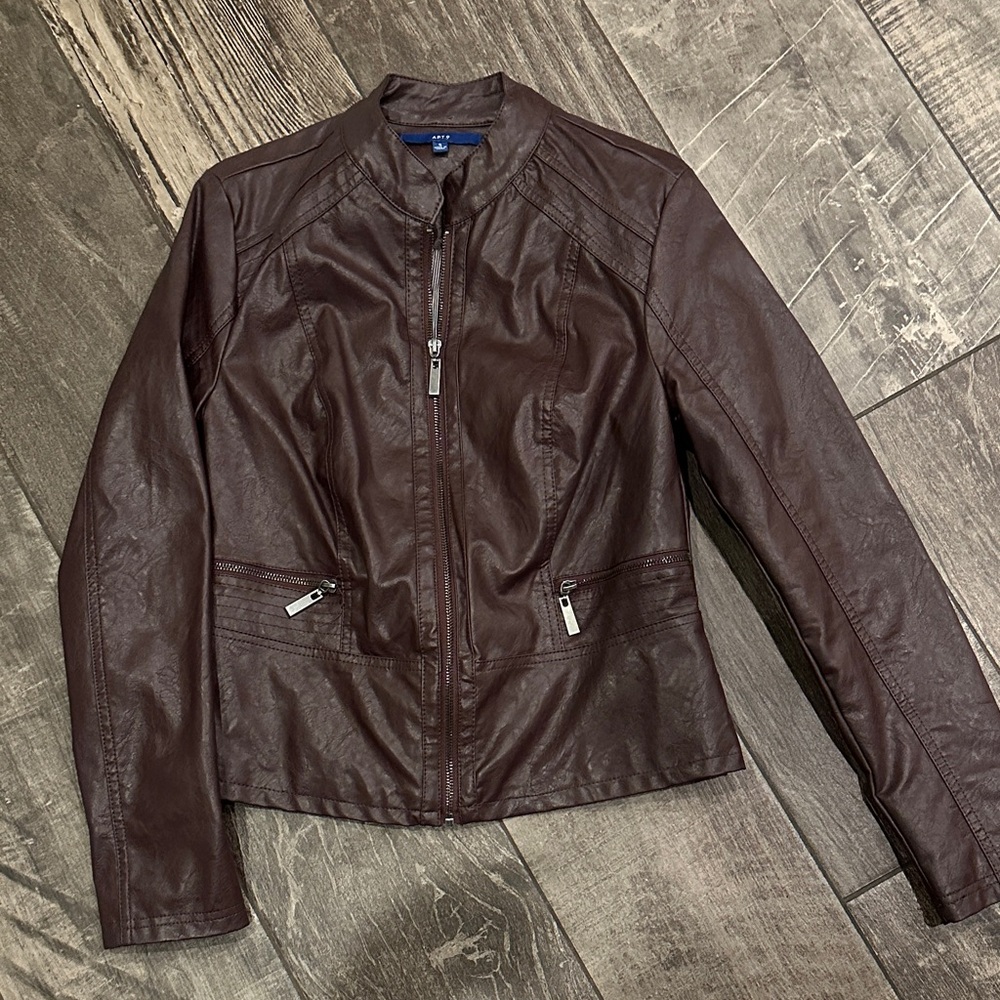 Apt 9 Women’s Moto Faux Leather Jacket Dark Burgundy Leather Jacket Small